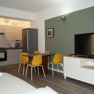  Apartamento Navigli-darsena In The Heart Of The Italia