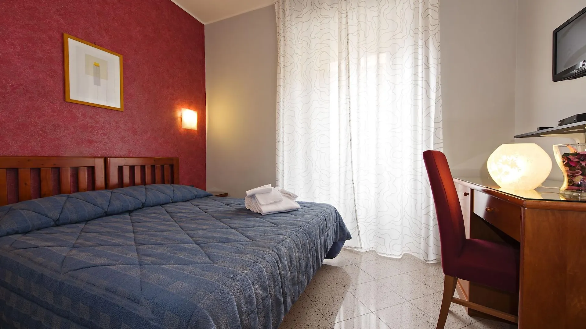 **  Hotel Ercoli House Roma Italia