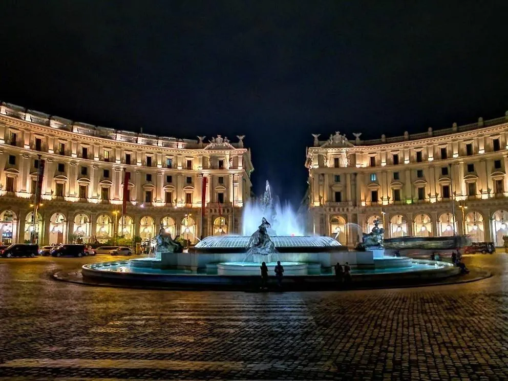 Hotel Ercoli House Roma 2*,
