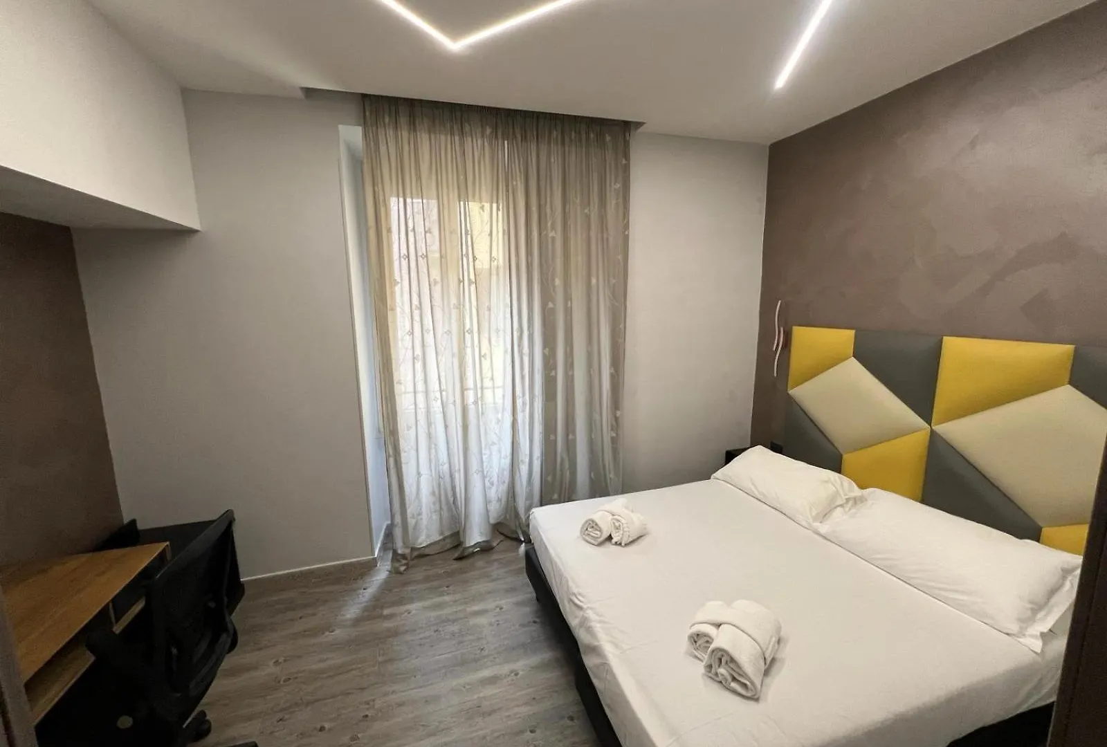 Hotel Ercoli House Roma