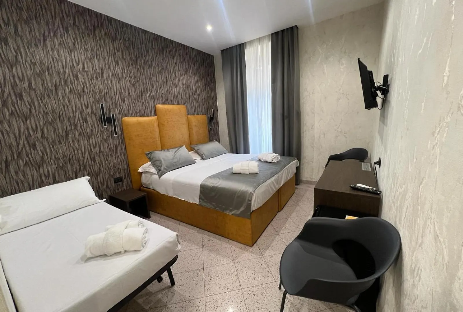 **  Hotel Ercoli House Roma Italia