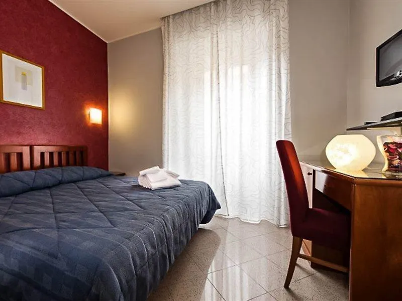 Hotel Ercoli House Roma 2*,  Italia